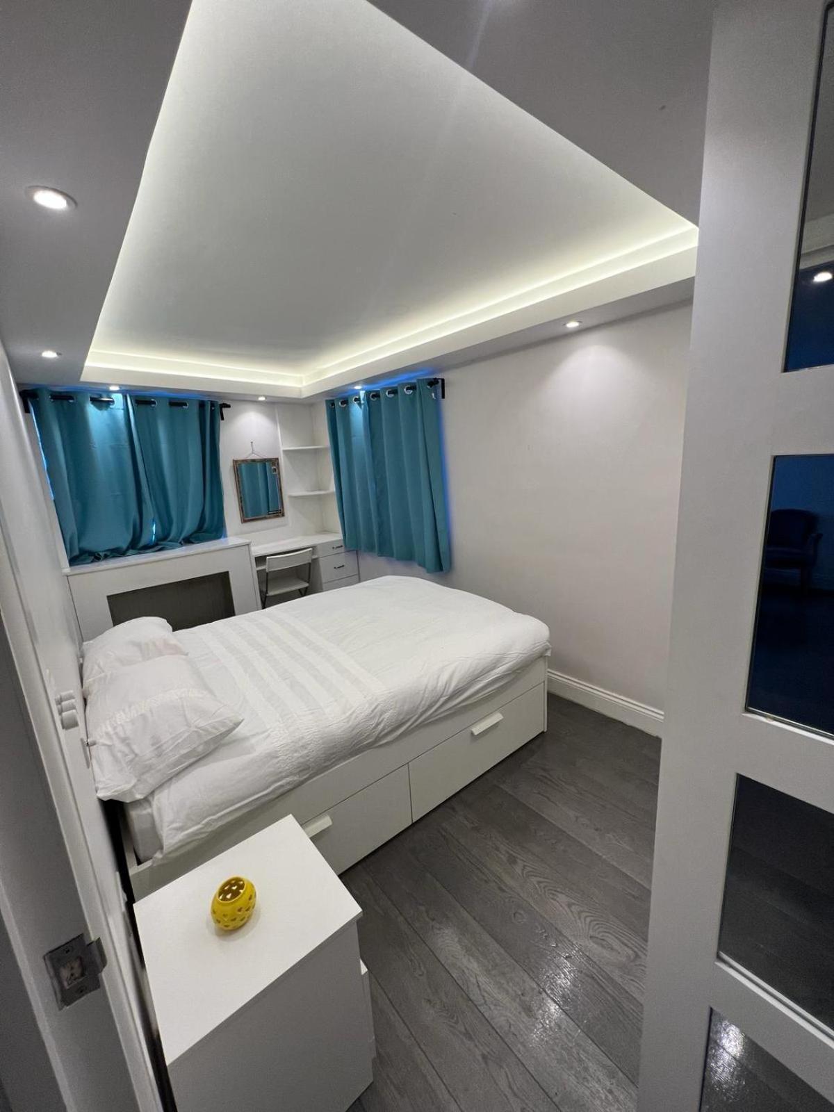 Lovely Chelsea Entire Apartment London City 外观 照片