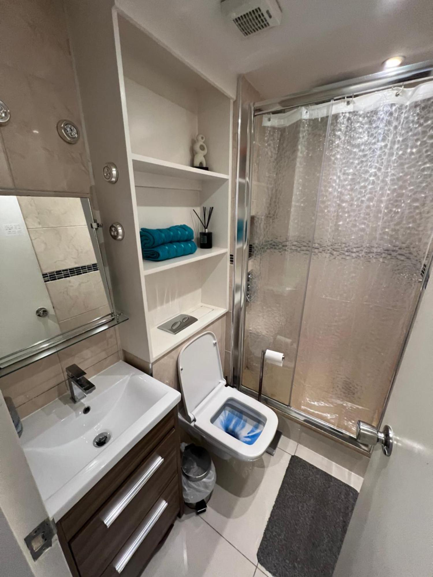 Lovely Chelsea Entire Apartment London City 外观 照片